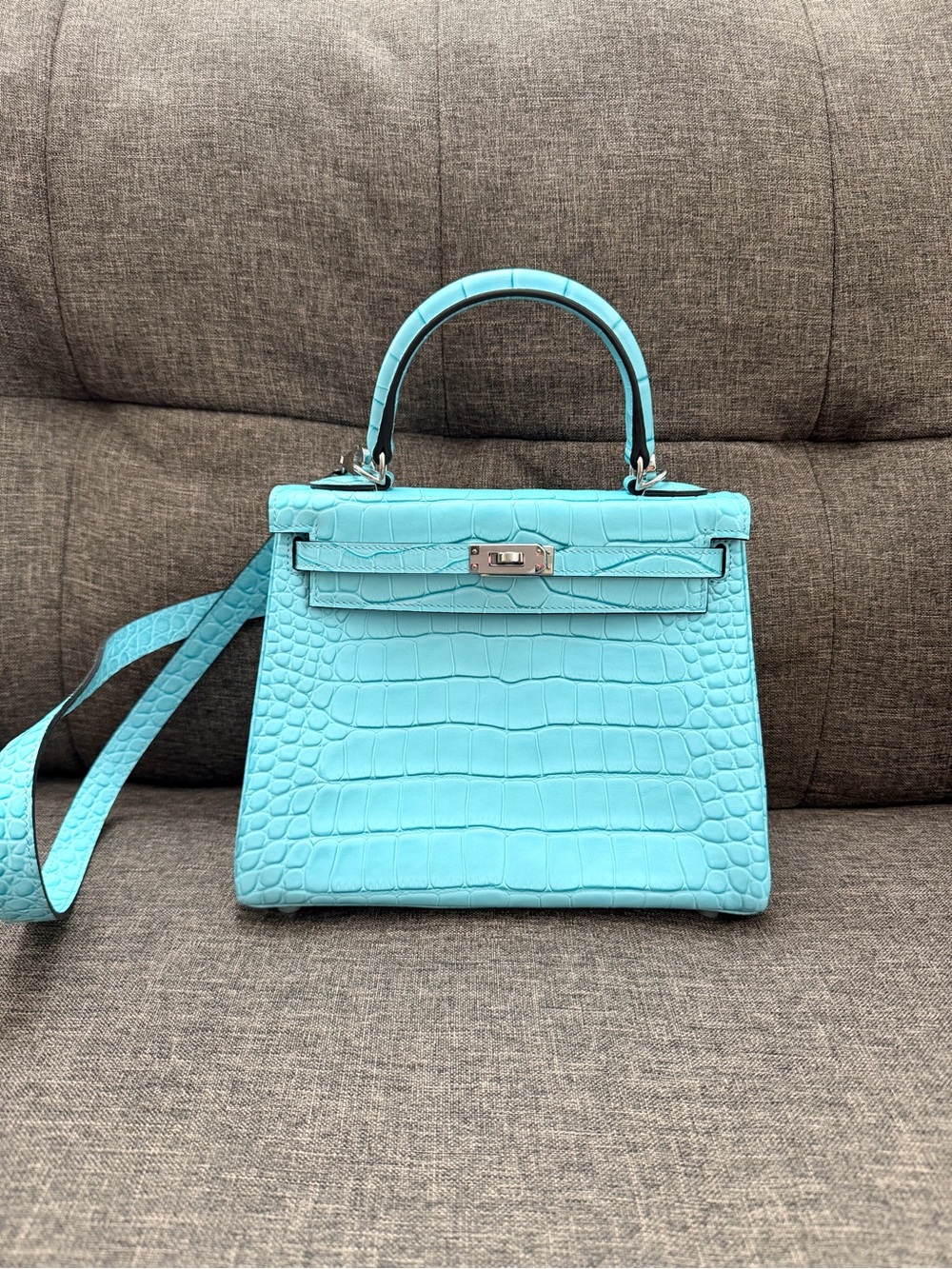 Baby blue genuine leather with patterns 25cm shoulder bag